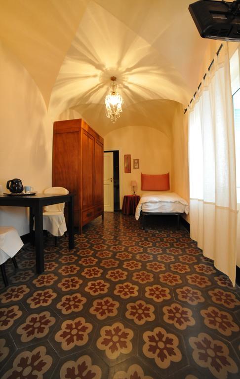 Erasmo Rooms & Breakfast Finale Ligure Exterior photo