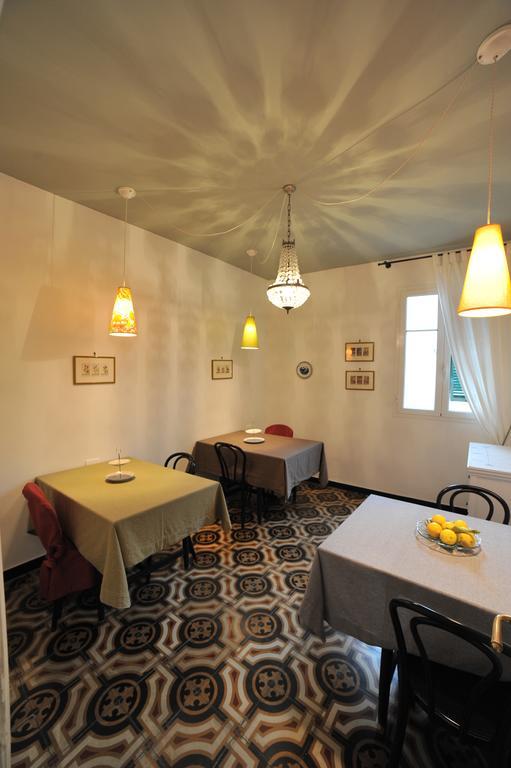 Erasmo Rooms & Breakfast Finale Ligure Exterior photo